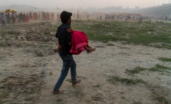 Carrying Faith: A Son’s Devotion at Chhath Puja thumbnail