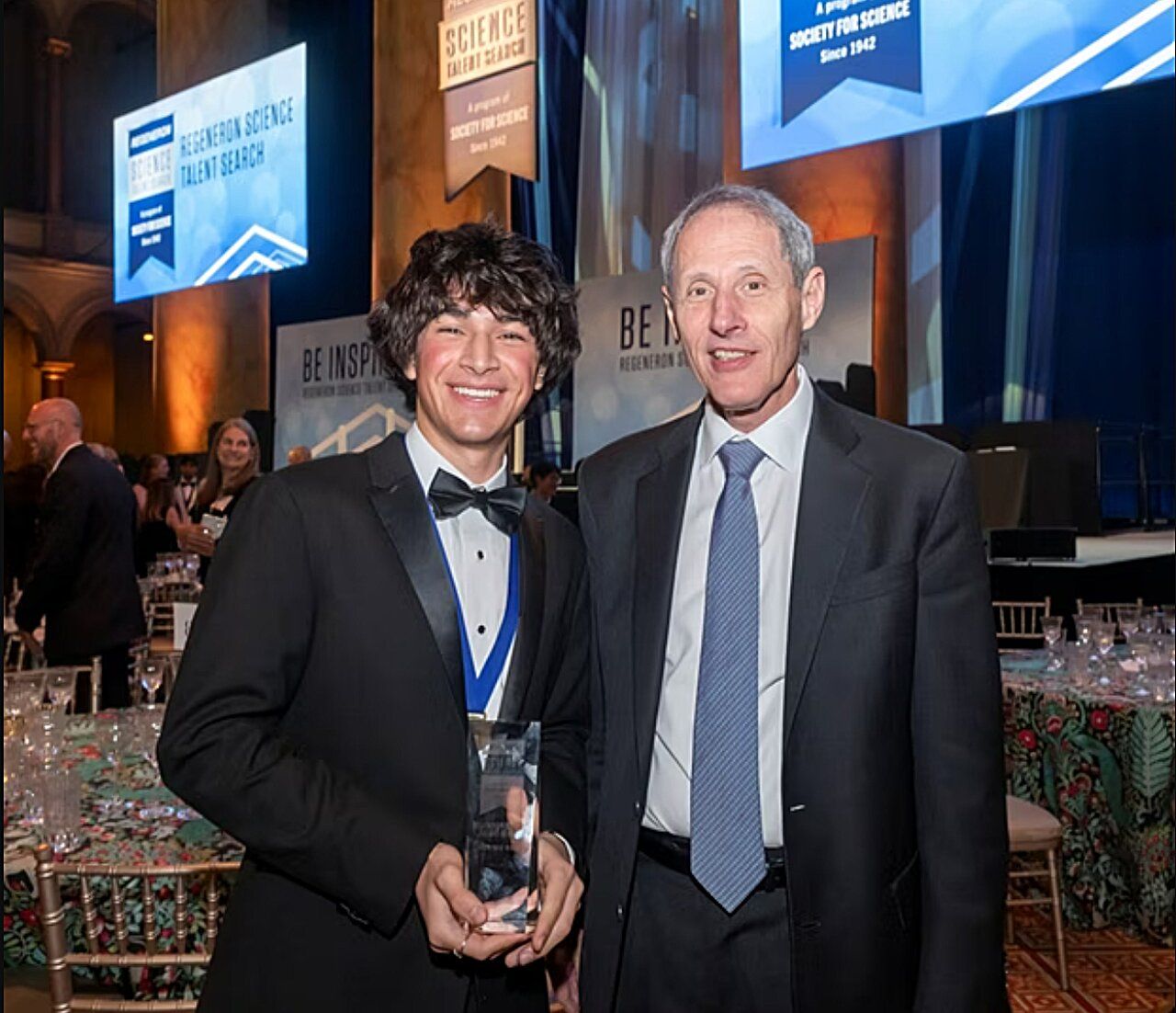 th-thumbnailer.cdn-si-edu.com image