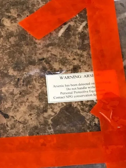 Warning label "Arsenic" on Ledger