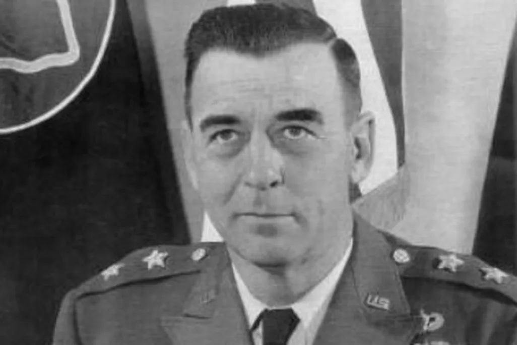 Major-General-Edwin-Walker-470.jpg