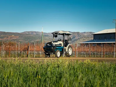 Driver-optional e-tractors promise to increase efficiency while cutting emissions.