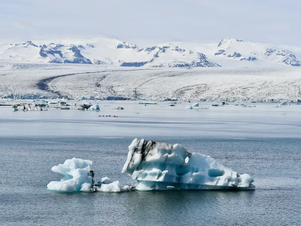 Glacier Lagoon in Iceland thumbnail