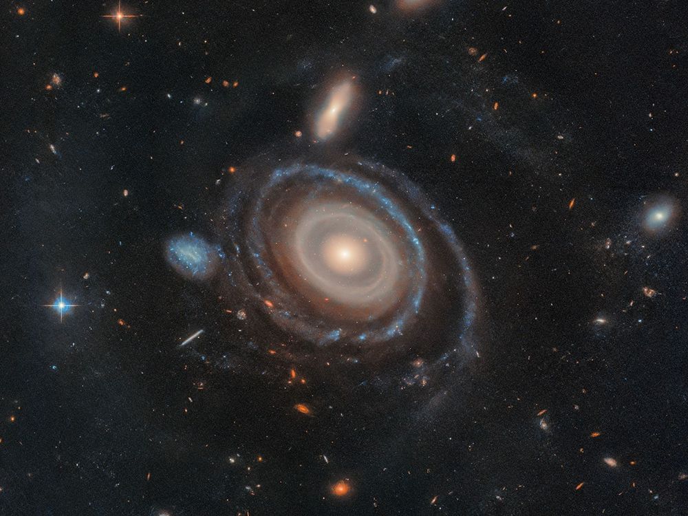 LEDA 1313424, aptly nicknamed the Bullseye,