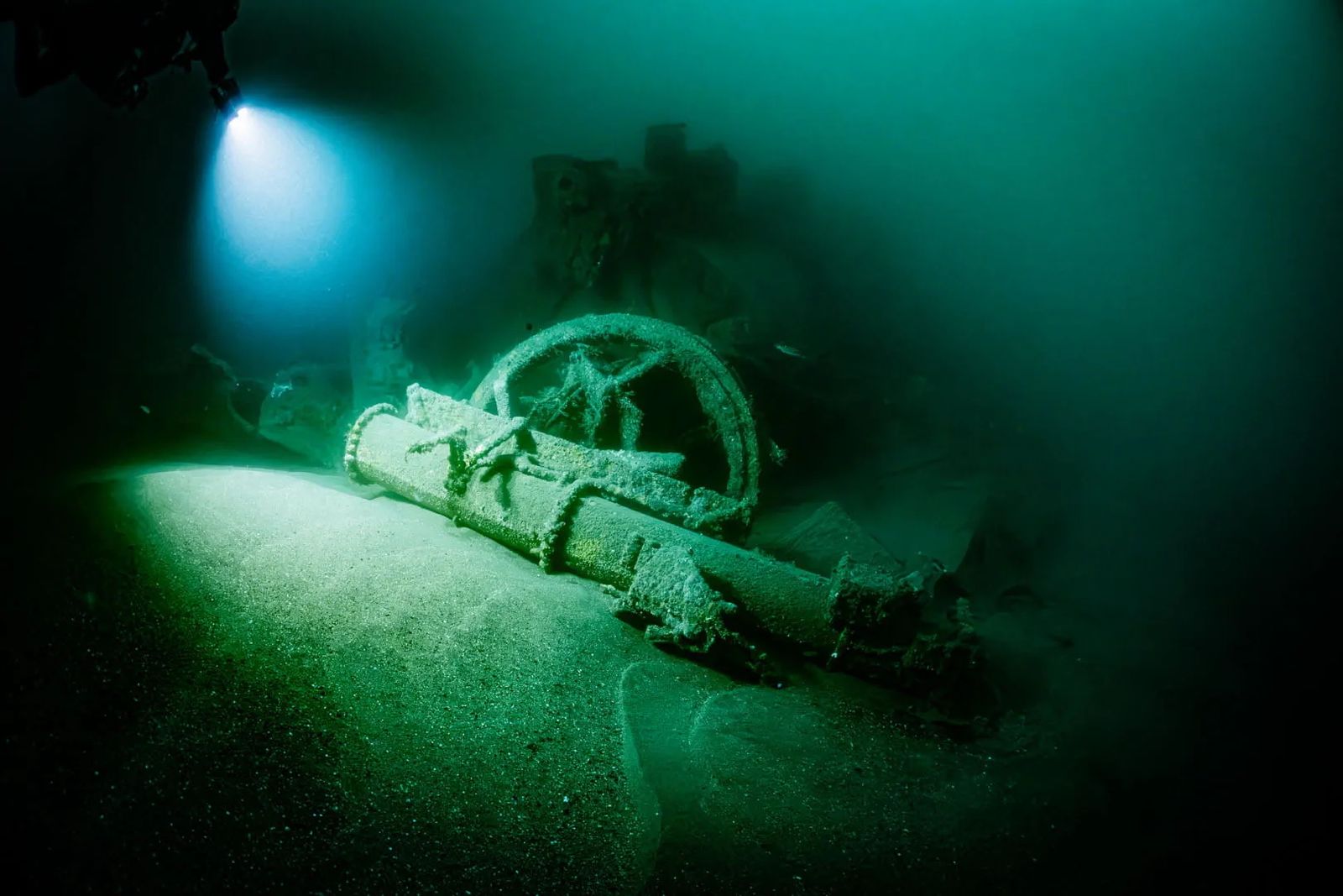Shipwreck Hunters Discover the Ruins of a British Destroyer That Split in Half During a Tragic Peacetime Accident 118 Years Ago