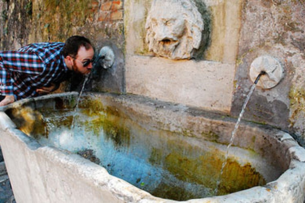 A public drinking fountain in Rome
