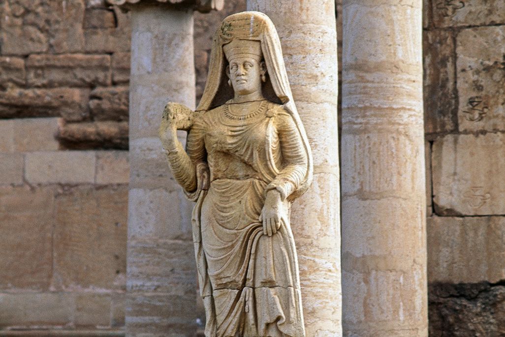 MAR2016_F02_CrisisArcheologySyria.jpg
