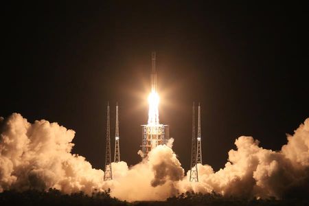 The Long March 7 lifts off from China's new Wenchang launch center on June 25, 2016.