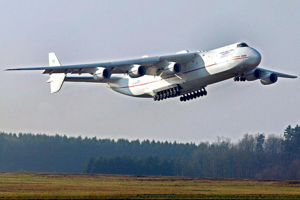 An-225