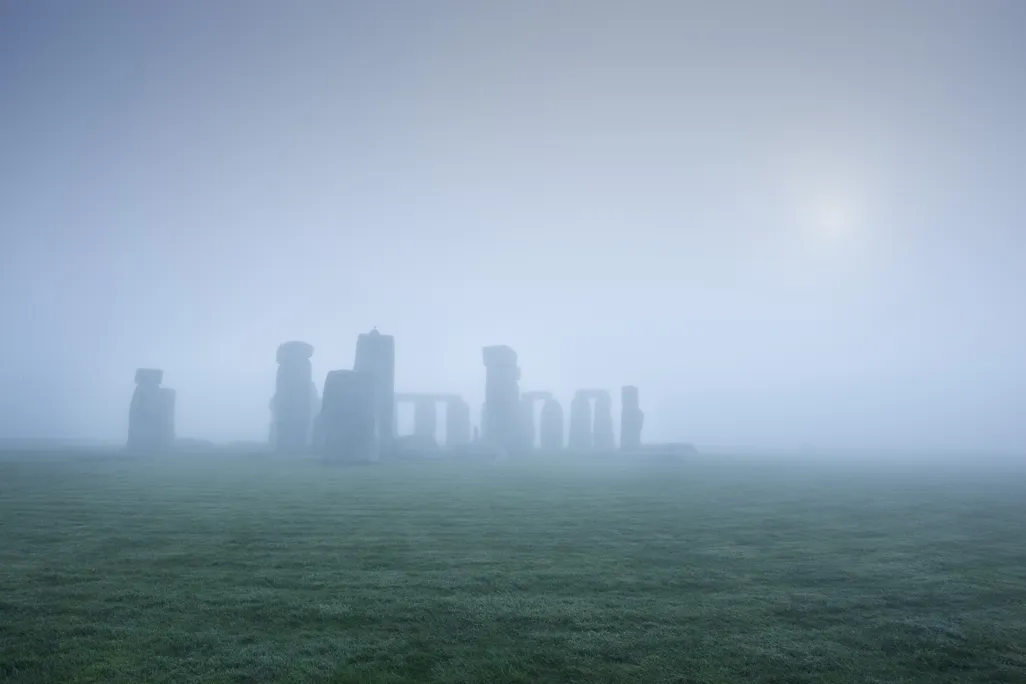 SEP14_I09_Stonehenge.jpg