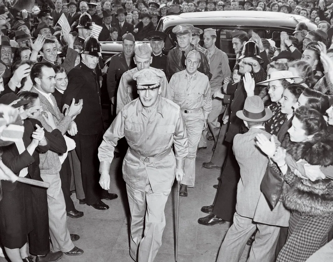 General MacArthur arriving in Melbourne