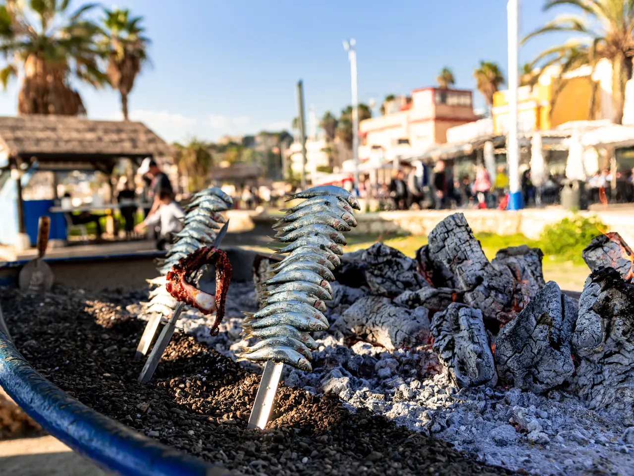 Chiringuitos Offer the Quintessential Beach Bar Experience on Spain's Costa  del Sol