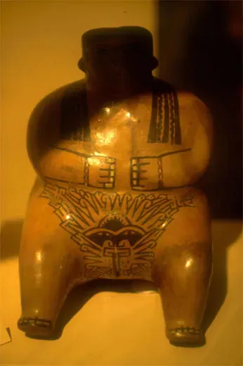 Nazca figurine