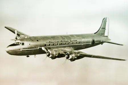 The Flagship Washington was one of the DC-4s that American Airlines used for its transatlantic passenger service. The sleek “landplane” was faster and safer than the passenger seaplanes that preceded it.