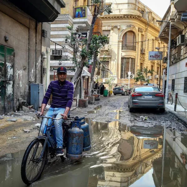 Gas tanks seller after rain in cairo, Egypt thumbnail