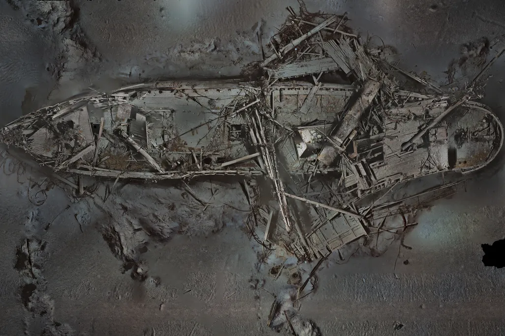 Overhead view of shipwreck