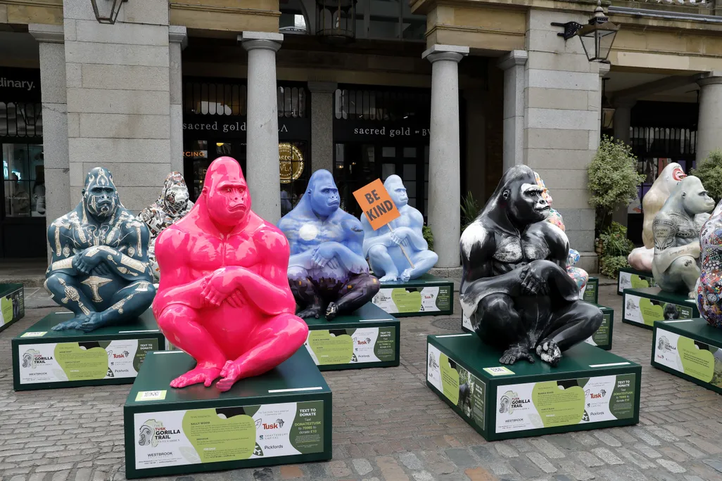 View of gorilla sculptures in Covent Garden