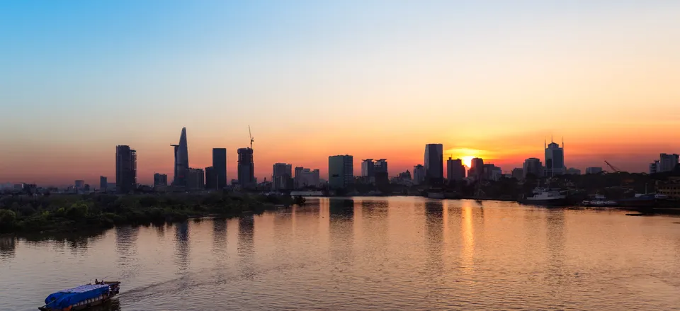  Skyline of Ho Chi Minh City at dusk 