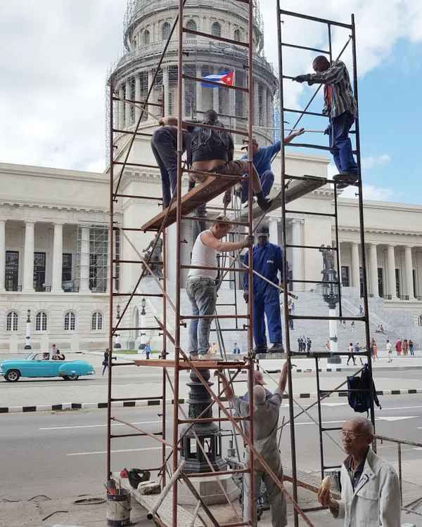 Scaffolding and icecream thumbnail