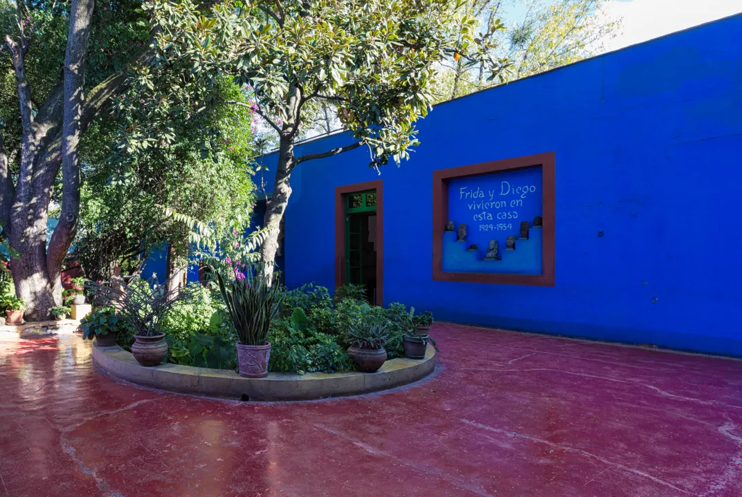 Explore Frida Kahlo's Mexico City | Travel| Smithsonian Magazine