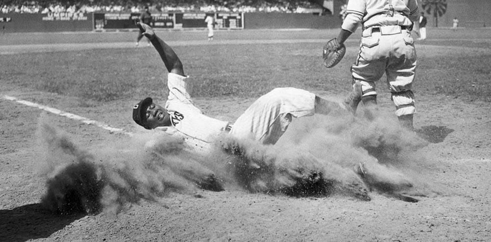 How Baseball's Negro Leagues Defied the Stereotypes of Segregation |  History| Smithsonian Magazine