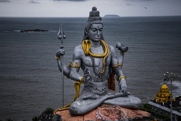 Giant Lord Shiva Idol thumbnail