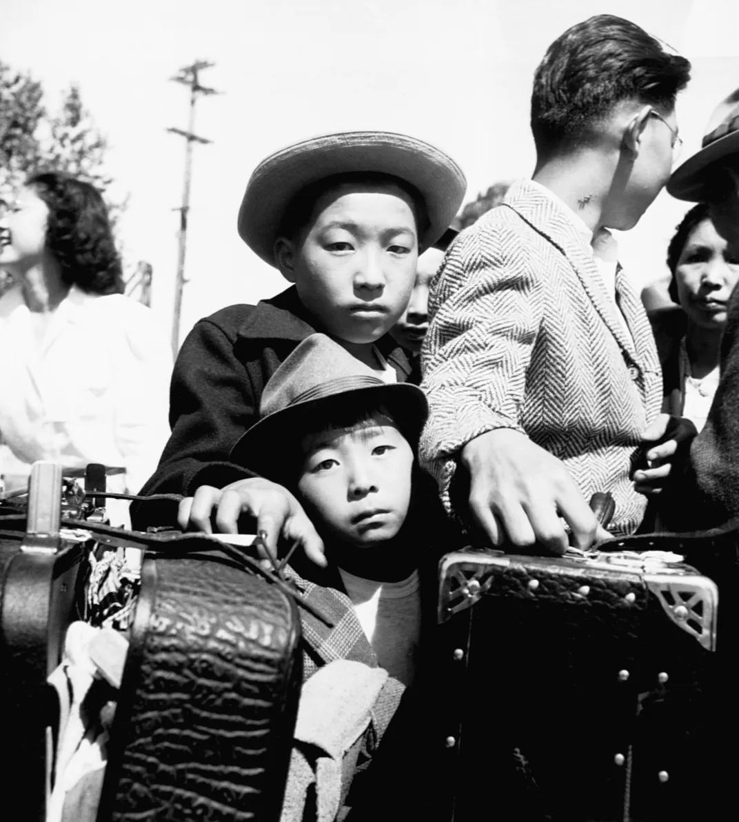 Japanese Americans with baggage