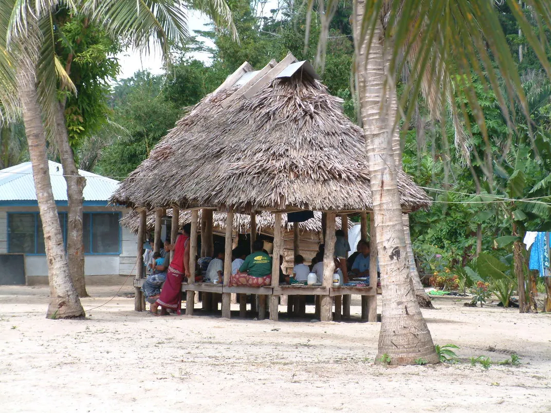 small Samona fale