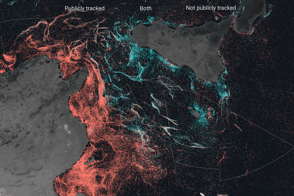 tracked and untracked vessels off the coasts of Sicily and Tunisia show lots of untracked activity