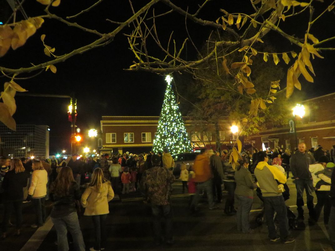 Christmas tree lighting festival Uptown Lexington, nc Smithsonian