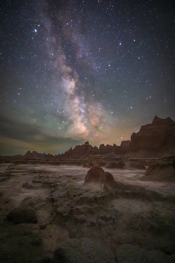 Milky Way Over The South Dakota Badlands thumbnail