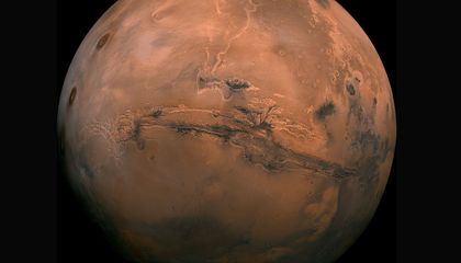 The Seven Most Amazing Discoveries We&rsquo;ve Made by Exploring Mars