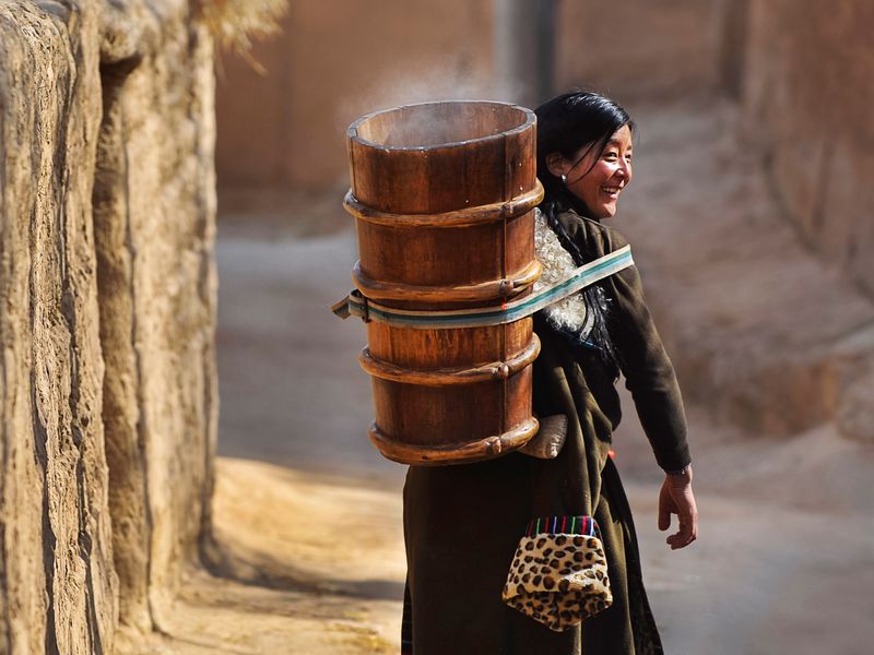 Milk tea girl Smithsonian Photo Contest Smithsonian Magazine