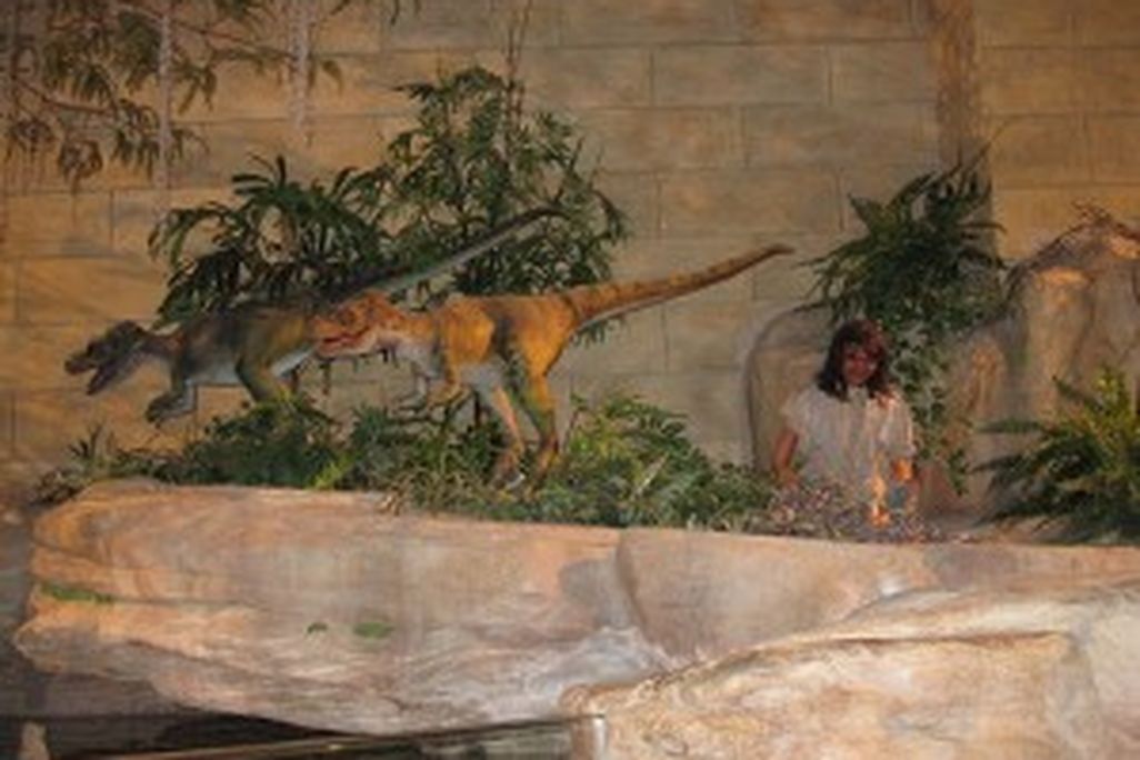 20110520083154dinosaur-human-creation-300x225.jpg