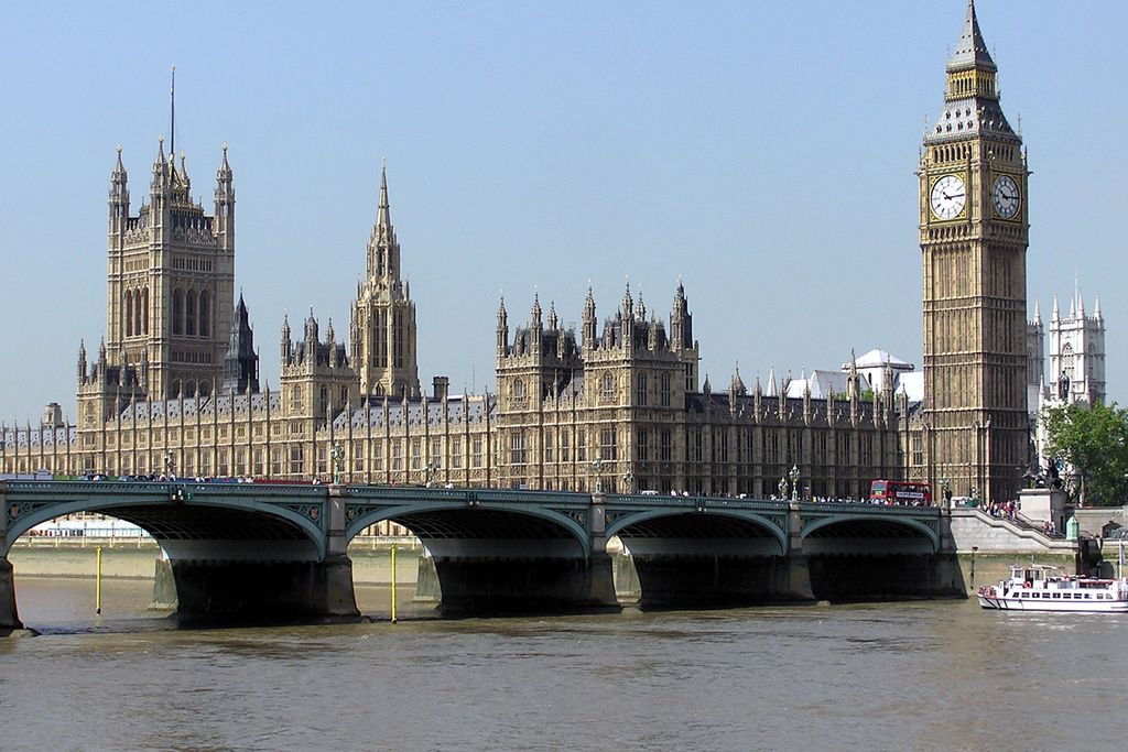Houses.of.parliament.overall.arp.jpg