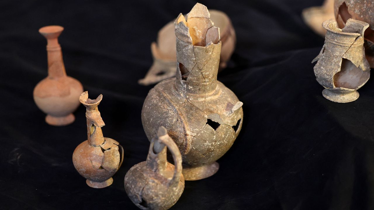 Archaeologists Discover Evidence of Earliest Known Opium Use