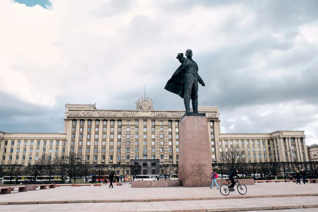 Vladimir Lenin Monument