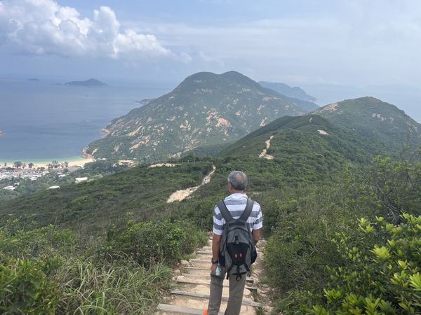 Hiking Dragon's Back Trail in Hong Kong thumbnail