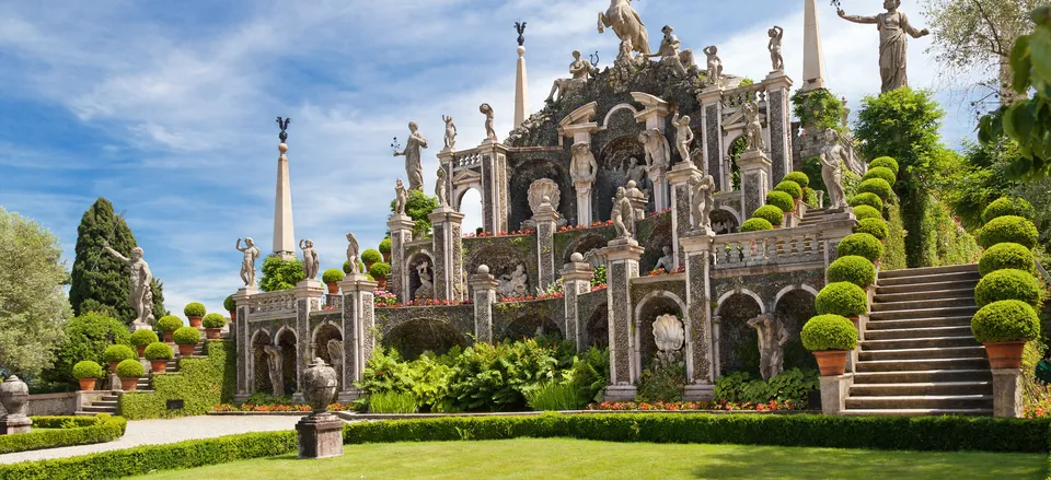  The splendid gardens on Isola Bella, Lake Maggiore 