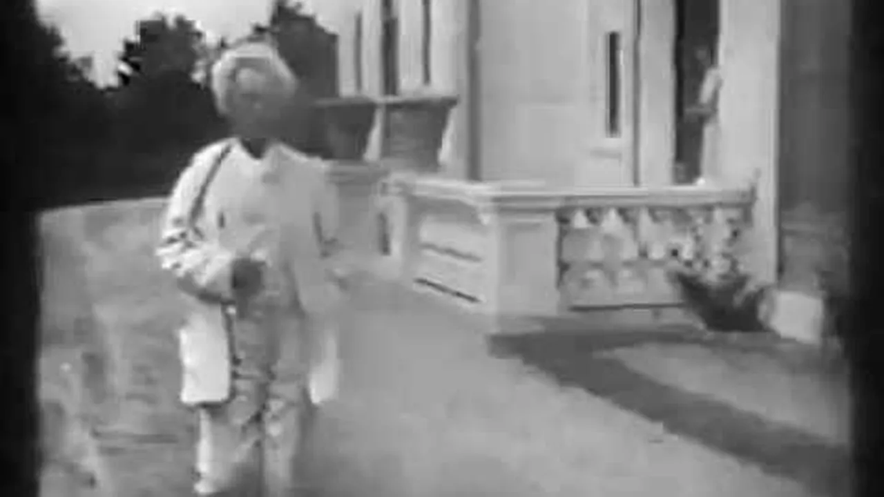 Preview thumbnail for The Only Footage of Mark Twain in Existence