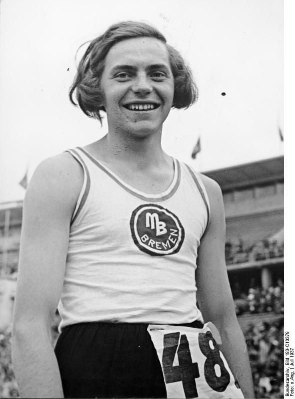  Heinrich “Dora” Ratjen