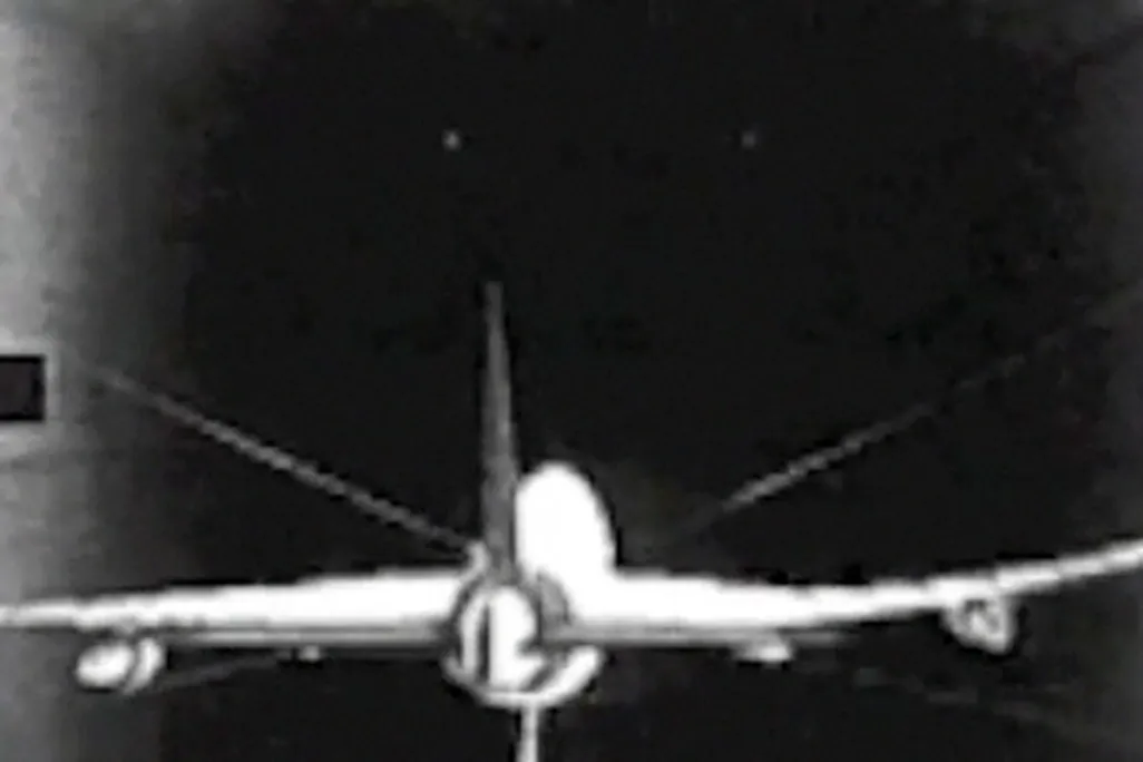 20120828114016wing-flutter.jpg
