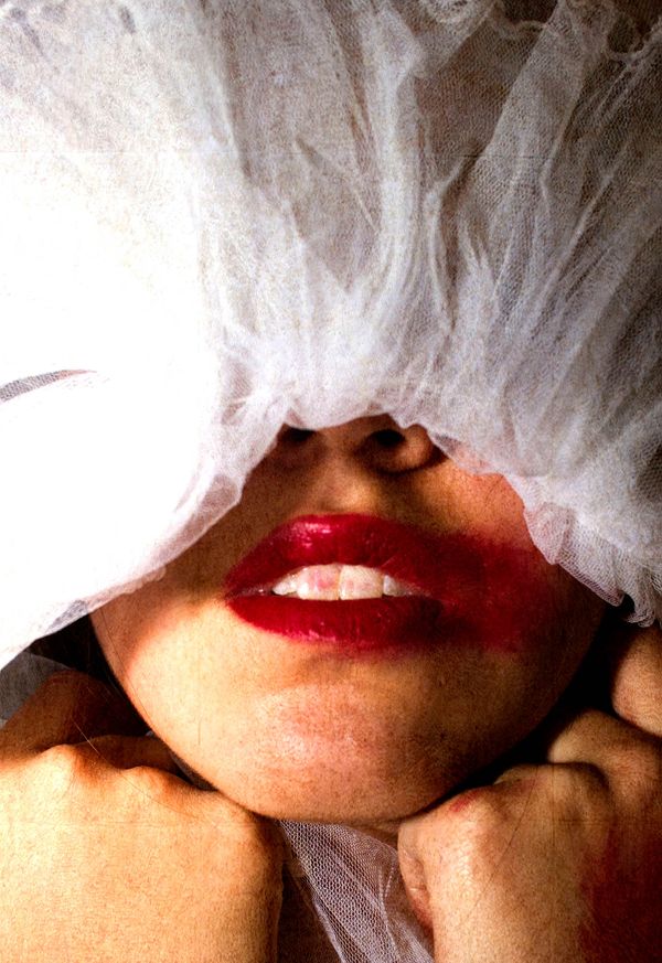 The bride thumbnail