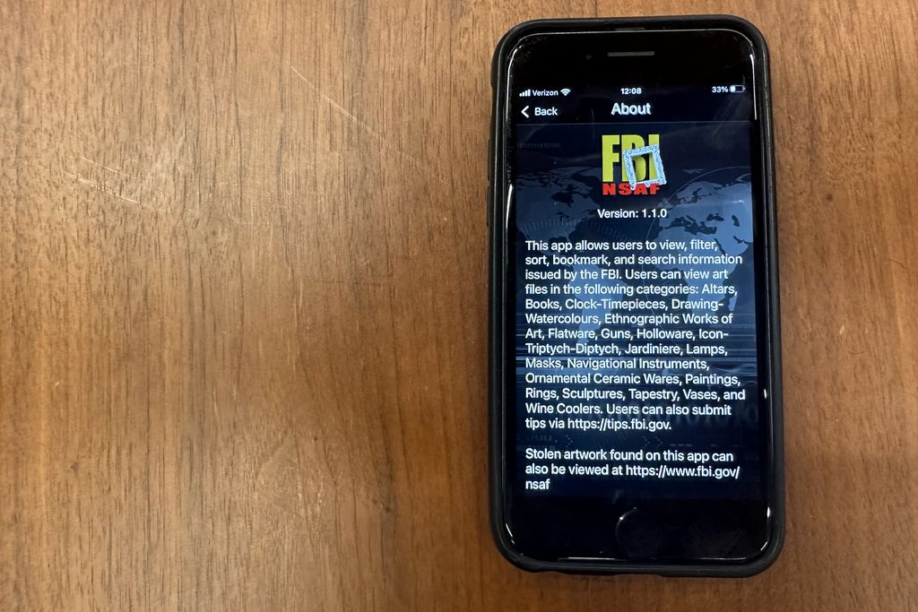 National Stolen Art File app