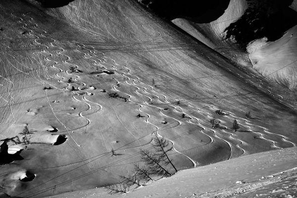 ski track during a trip in the Austrian Alps thumbnail