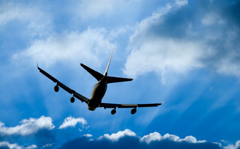 airliner-istock.jpg