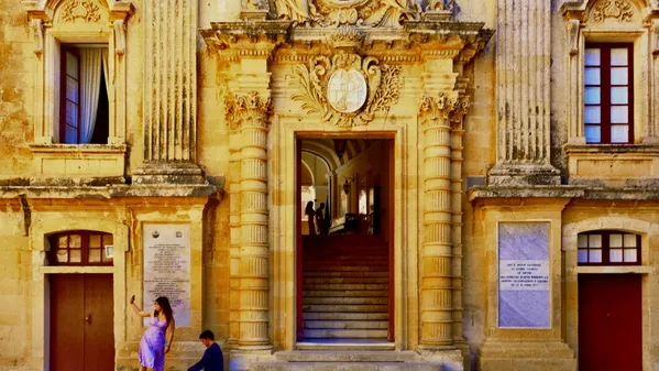 Selfie in Medina thumbnail