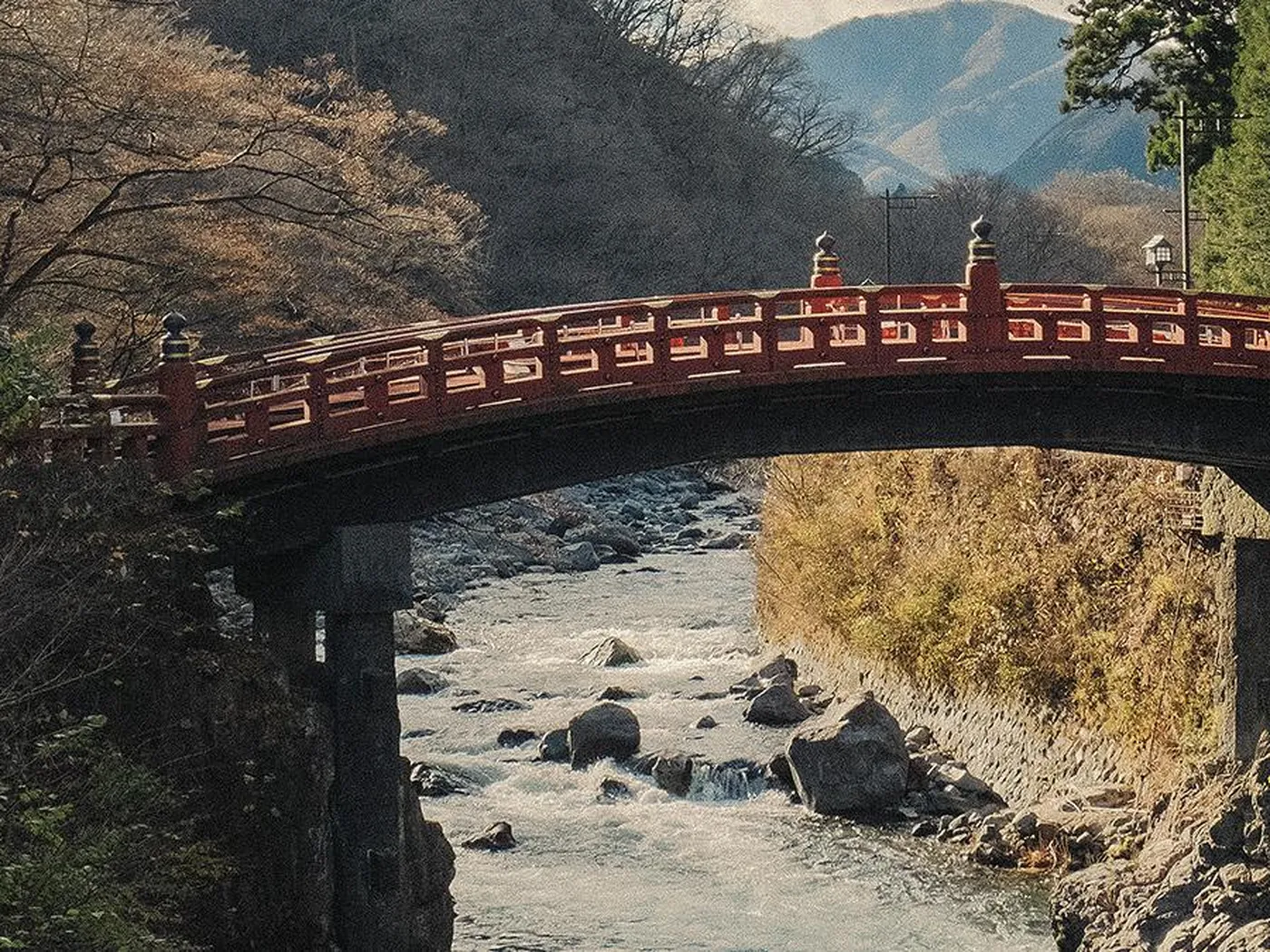 Shinkyo Bridge - desktop