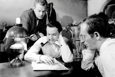 Joseph Cotten, Orson Welles and Everett Sloane in the offices of Kane’s Inquirer.
