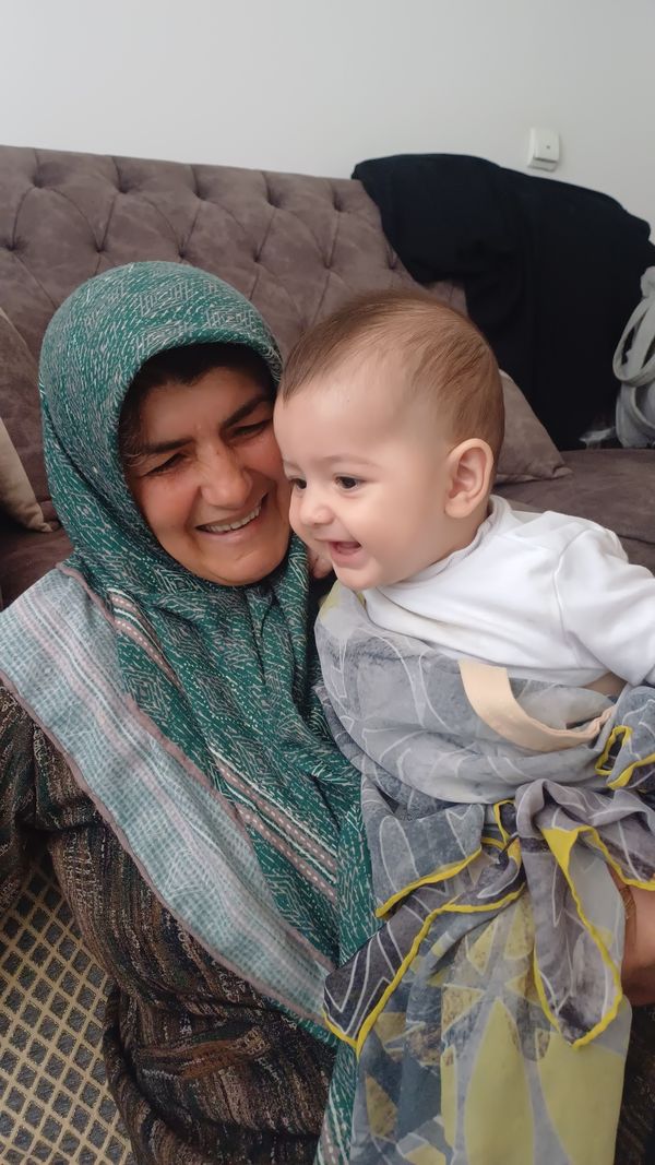 Inherited smile thumbnail