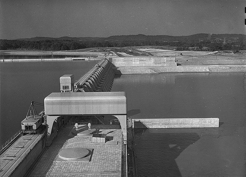 dam.jpg